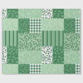 Grüne Shamrock-Faux-Patchwork-Geschenkpapier Geschenkpapier (Flach)