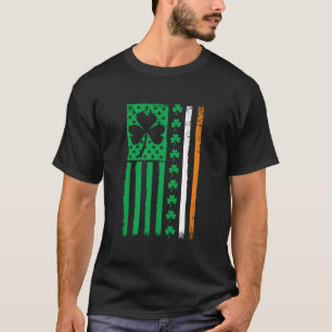 Grüne Shamrock-Flagge St. Patricks Tag Vintage T-Shirt