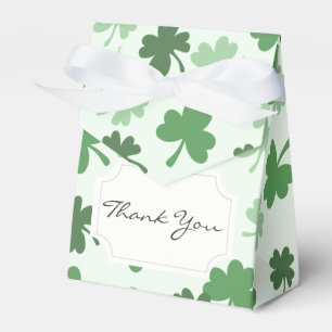 Grüne Shamrock-Muster zum St. Patrick's Day Geschenkschachtel