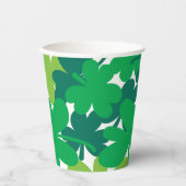 Grüne Shamrock-Papierbecher zum St. Patrick's Day Pappbecher (Vorderseite)
