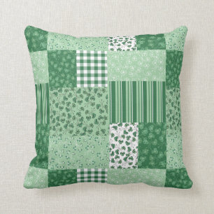 Grüne Shamrocks-Attrappen-Patchwork-Muster-Kissen Kissen