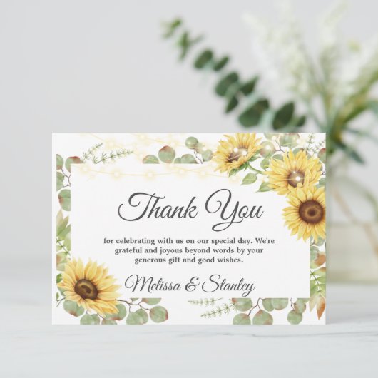 Grüne Sonnenblume Eukalyptus String Light Wedding Dankeskarte (Stehend Vorderseite)