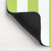 Grüne Streifen, weiße Streifen, gestreiftes Muster Mousepad (Ecke)