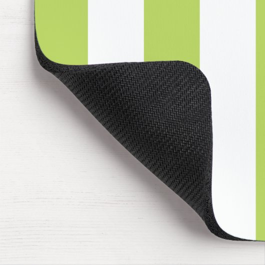 Grüne Streifen, weiße Streifen, gestreiftes Muster Mousepad (Ecke)