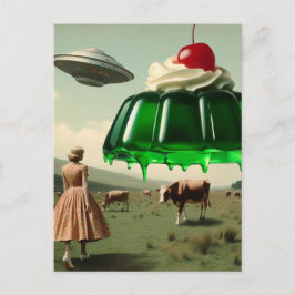 Grüne süße Leckerei Surreal in der Milchweide Postkarte