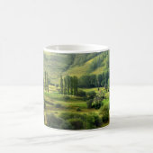 Grüne Täler Landschaft Kaffeetasse (Mittel)