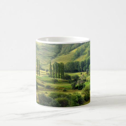 Grüne Täler Landschaft Kaffeetasse (Mittel)
