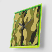Grüne Tarnstruktur Quadratische Wanduhr (Winkel)
