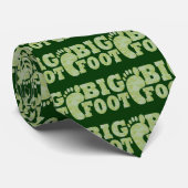 Grüne Tarnung Bigfoot Text Krawatte (Gerollt)
