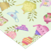 Grüne Teeköpfe und Tassen Tischdecke (Schrägansicht)