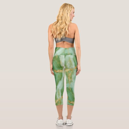 Grüne Tones marmorierte Capri-Leggings Capri Leggings (Rückseite)