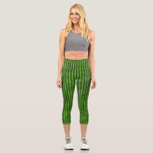 Grüne Totenköpfe und Sonnenblumen-Serie Design 11 Capri Leggings