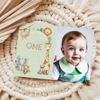 Grüne tropische Wildtiere Einladung