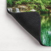 Grüne Überlegungen im Frühjahr Mousepad (Ecke)