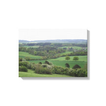 Grüne und angenehme, ländlich gearbeitete Leinwand