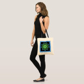Grüne und blaue Blume Tragetasche (Vorderseite (Model))