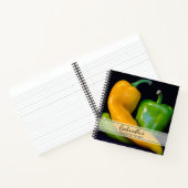 Grüne und gelbe Paprikaschoten Vegetarisches Rezep Notizblock (Innenseite)