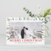 Grüne und Holly frohe Weihnachtsfotokarten Feiertagskarte (Stehend Vorderseite)