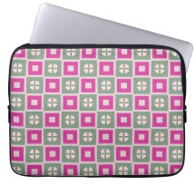 Grüne und Magenta-blumige Laptop-Hülle