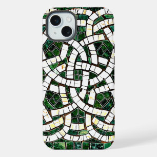 Grüne und weiße keltische Knoten-Steinmosaik iPhone 15 Plus Hülle