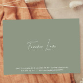 Grüne und weiße Minimal-Typografie Save The Date