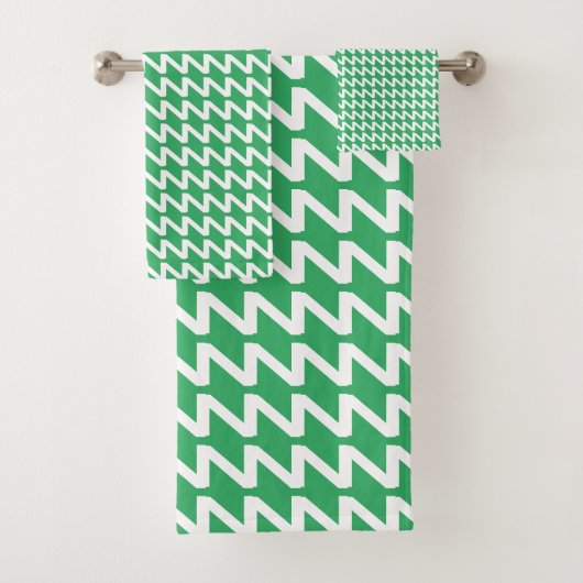 Grüne und weiße, moderne Sharp Waves Badhandtuch Set (Insitu)