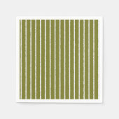 Grüne und weiße Streifen aus Oliven mit unbelebten Serviette (Vorderseite)