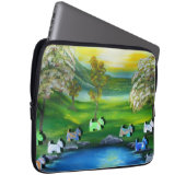 Grüne Venus-Schotten am Teich Laptopschutzhülle (Vorne Rechts)