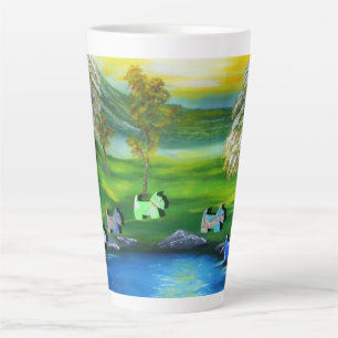 Grüne Venus-Schotten am Teich Milchtasse