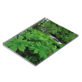 Grüne Waldvegetation Notizblock (Linke Seite)