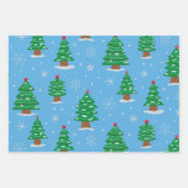 Grüne Weihnachtsbäume mit fallendem Schnee auf bla Geschenkpapier Set (Vorderseite 3)