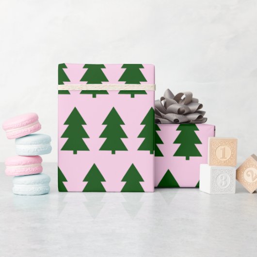 Grüne Weihnachtsbäume Paste Pink Wrapping Paper Geschenkpapier (Babyparty)