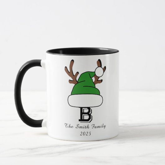 Grüne Weihnachtsmannmütze Monogram Weihnachten Tasse (Links)