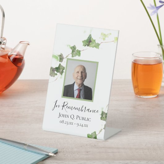 Grüne Weinroute Wasserfarbene Feier des Lebens Sockelschild (In SItu)