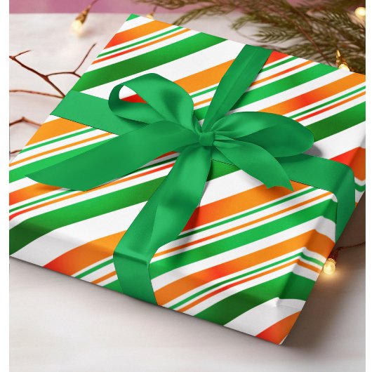 Grüne, weiße Orangen, irische Fahnen Farben Modern Geschenkpapier