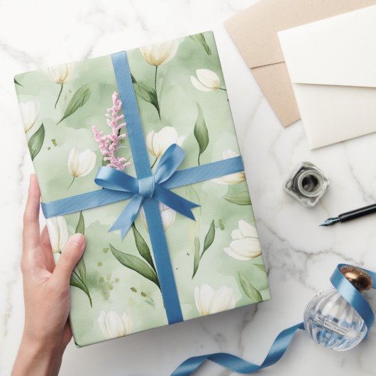 Grüne weiße Tulpen-Blumen Geburtstag Geschenkpapier (Schenken)
