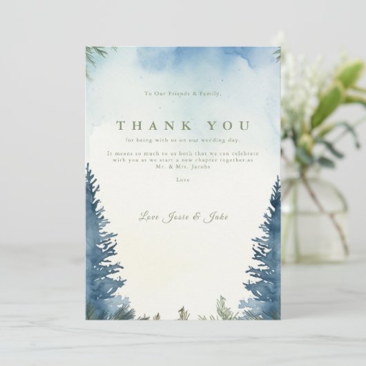 Grüne Winterkiefern Hochzeitstisch danke (Stehend Vorderseite)