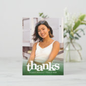 Grüner Abschluss Foto fett Typografie modern Dankeskarte (Stehend Vorderseite)