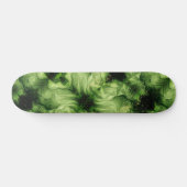 Grüner Abstrakter Swirl Skateboard (Horizontal)