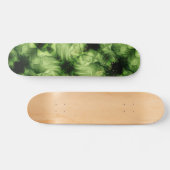 Grüner Abstrakter Swirl Skateboard (Horizontal)