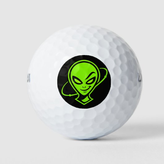 Grüner Alien Good Luck Golfball (Vorderseite)