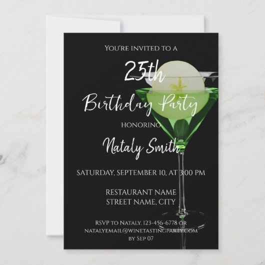 Grüner Apfelsincocktail mit einer Apfelscheibe Einladung (Vorderseite)