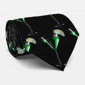 Grüner Apfelsini-Cocktail mit Apfelspass Krawatte (Gerollt)