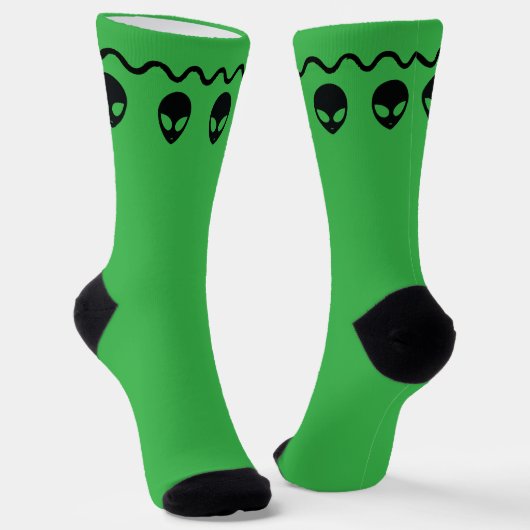 Grüner Außerirdischer Kopf Außerirdischer Socken (Gewinkelt)