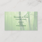 Grüner Bambus mit blassfarbenen Bokeh-Lichtern hin Visitenkarte (Rückseite)