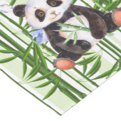 Grüner Bambus schießt Niedliche Panda-Illustration Mittelgroßer Tischläufer (Ecke)
