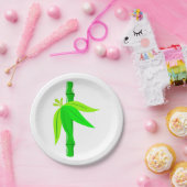 Grüner Bambusstalk mit tropischen Blätter Pappteller (Party)