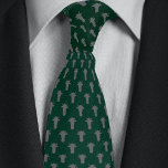 Grüner Bauer Rancher Kuh Kopf Krawatte<br><div class="desc">Dieses klassische Design mit der Silhouette eines Kuhkopfes ist geschmackvoll und konservativ,  ideal für den Bauer oder Ränger. Fügen Sie einem Vatertag oder Geburtstagsgeschenk eine subtile Touch von Launen hinzu,  indem Sie ein Paar passender Socken mit demselben Design hinzufügen.</div>