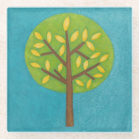 Grüner Baum mit gelben Blätter von Chariklia Zarri Glasuntersetzer (Vorderseite)