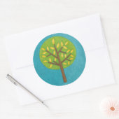 Grüner Baum mit gelben Blätter von Chariklia Zarri Runder Aufkleber (Umschlag)